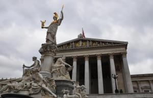 310151_10150291081381123_1477137103_n