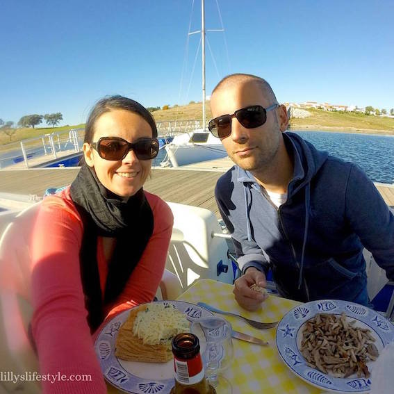 barca-lago-alqueva-portogallo