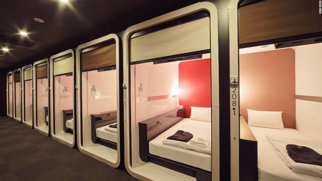 capsule hotel napoli aeroporto