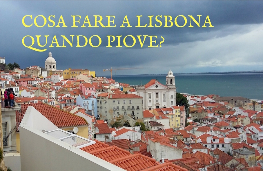 lisbona con la pioggia