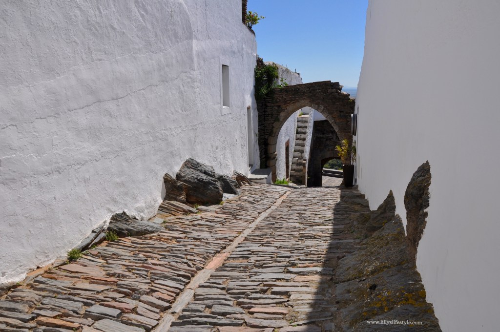 cosa visitare monsaraz alentejo