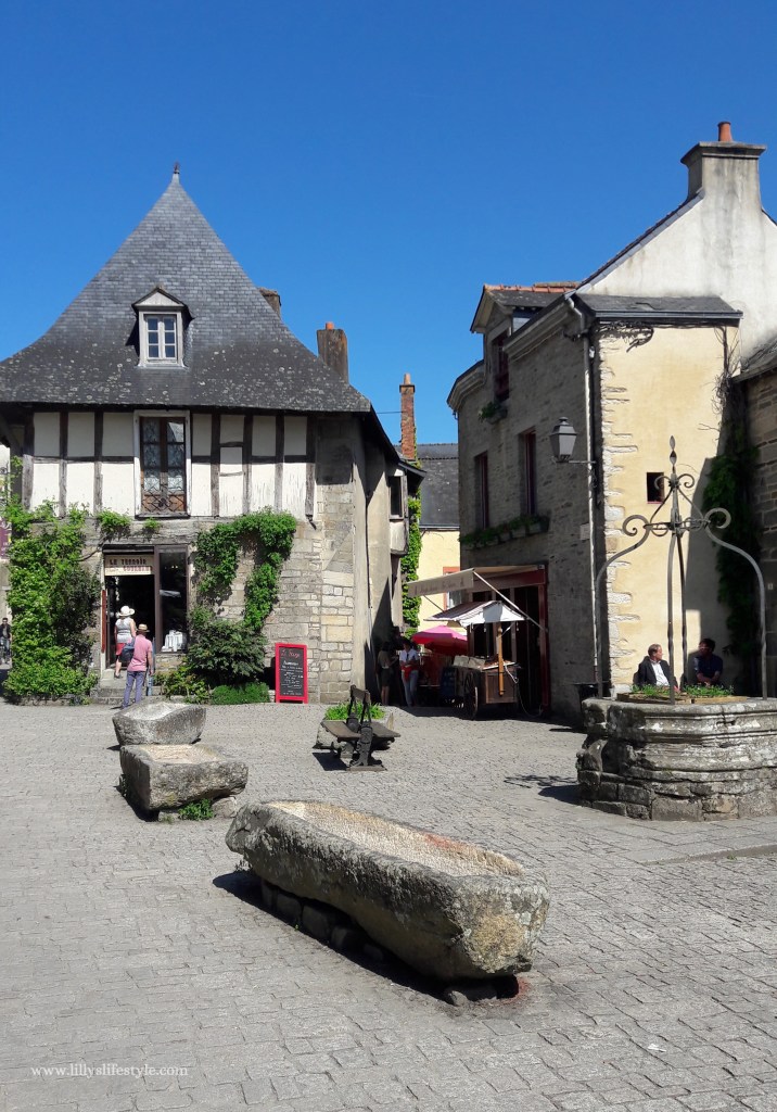 francia bretagna Rochefort-en-terre