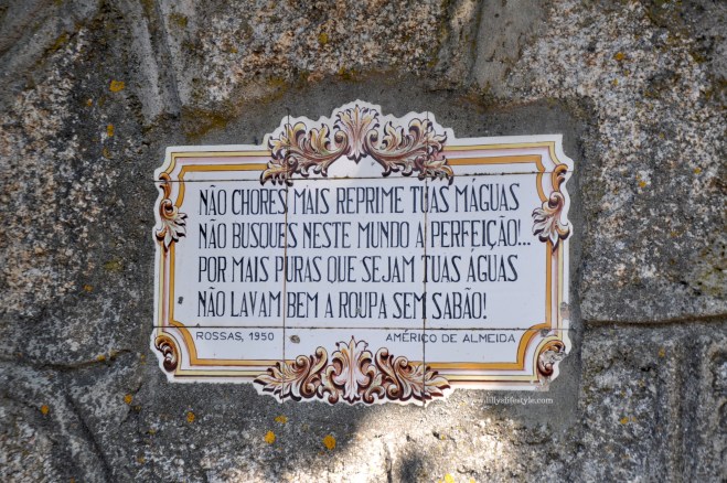 azulejos fonte Santa Comba de Rossas