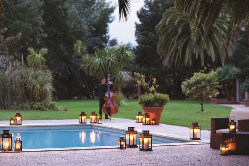 lisbona hotel con piscina