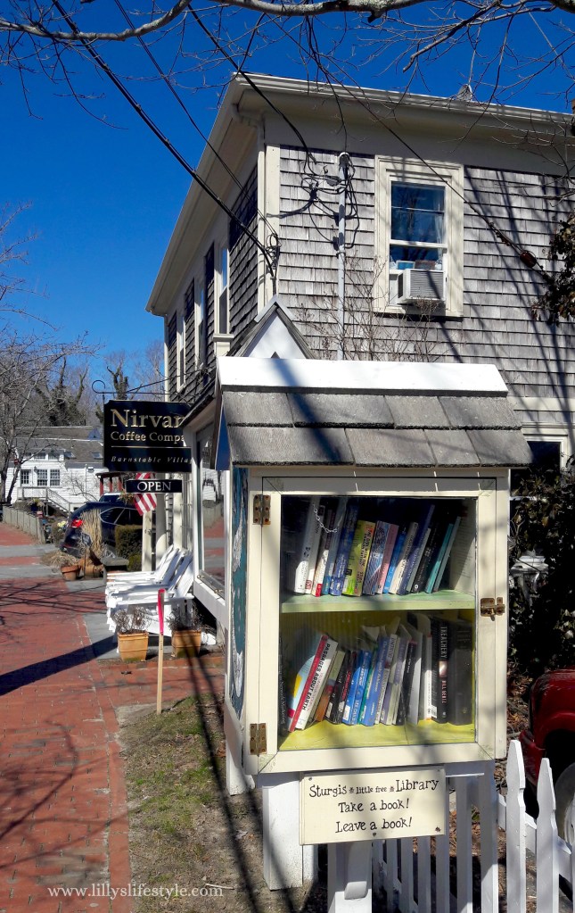 libreria pubblica hyannis USA